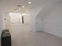North Bridge Centre (D7), Retail #456528081